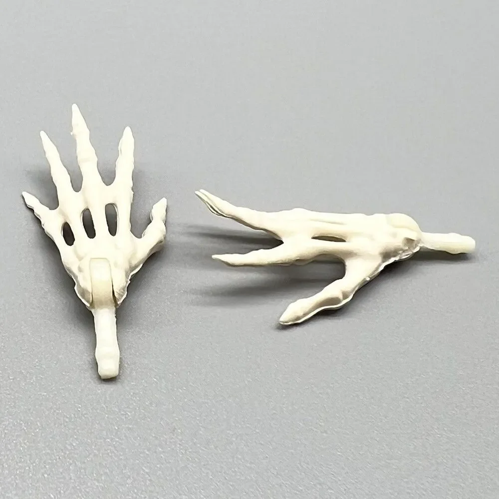 Monster High Skelita Calaveras G1 Signature Scaris Replacement Right & Left Hand